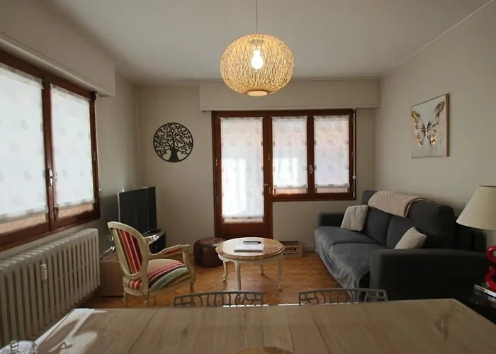 T2 55 M2 Et Garage Apartment *