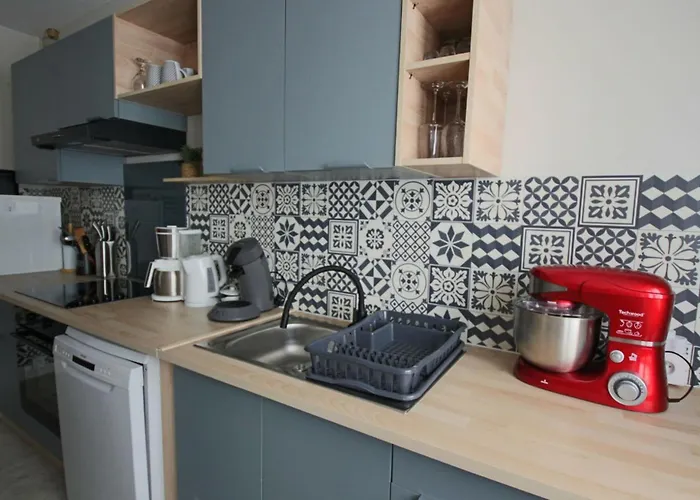 アパート T2 55 M2 Et Garage *